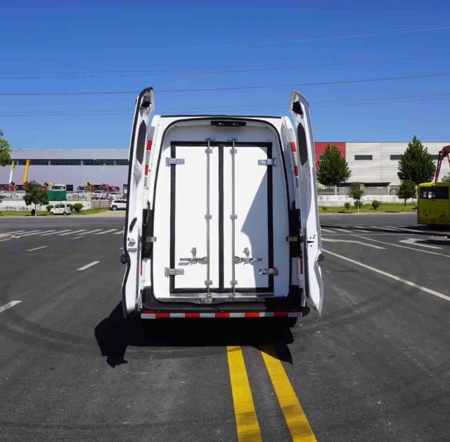 Geely Remote Super VAN (100 kWh) Refrigerated Truck
