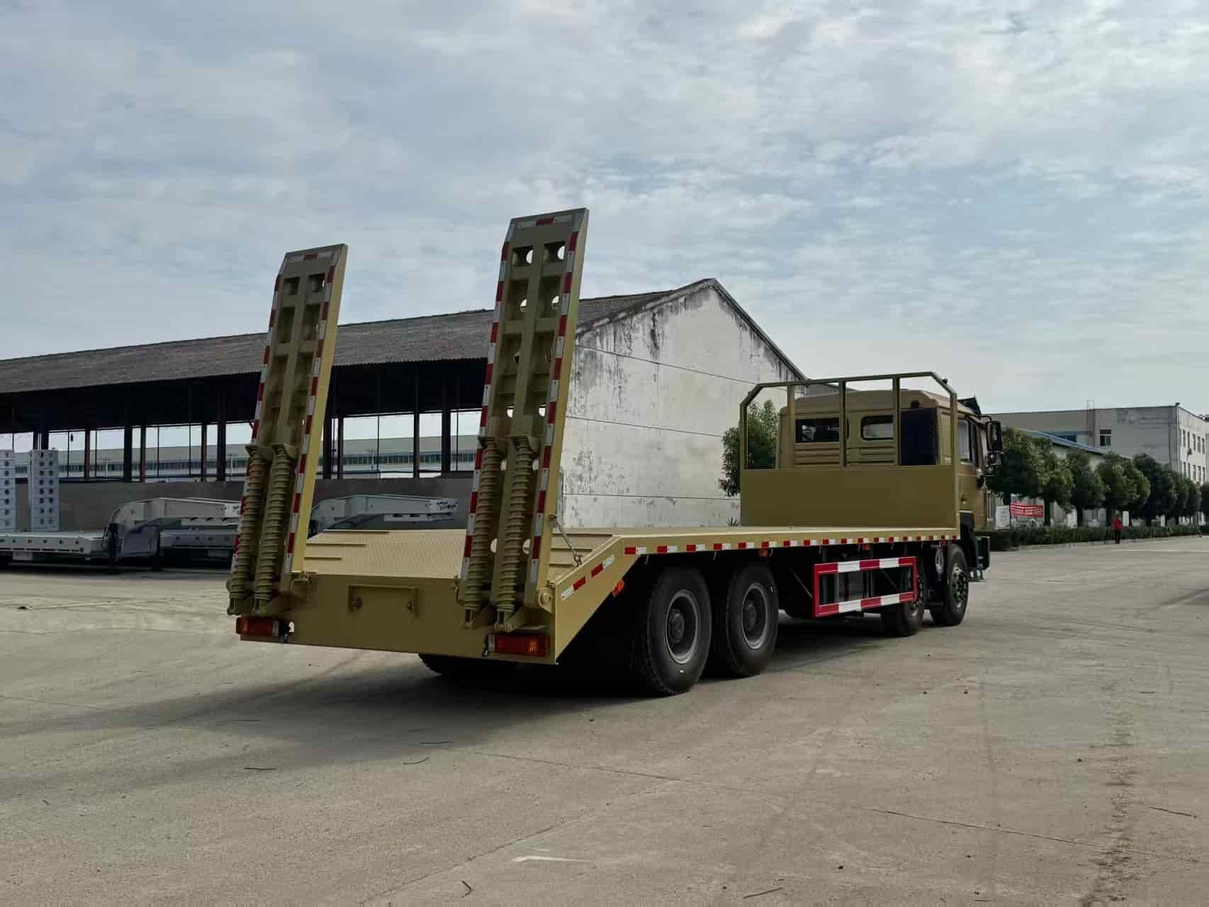 SHACMAN Delong F3000 8 × 4 flatbed ladder truck