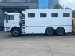 SHACMAN F3000 6×6 Troop Carrier