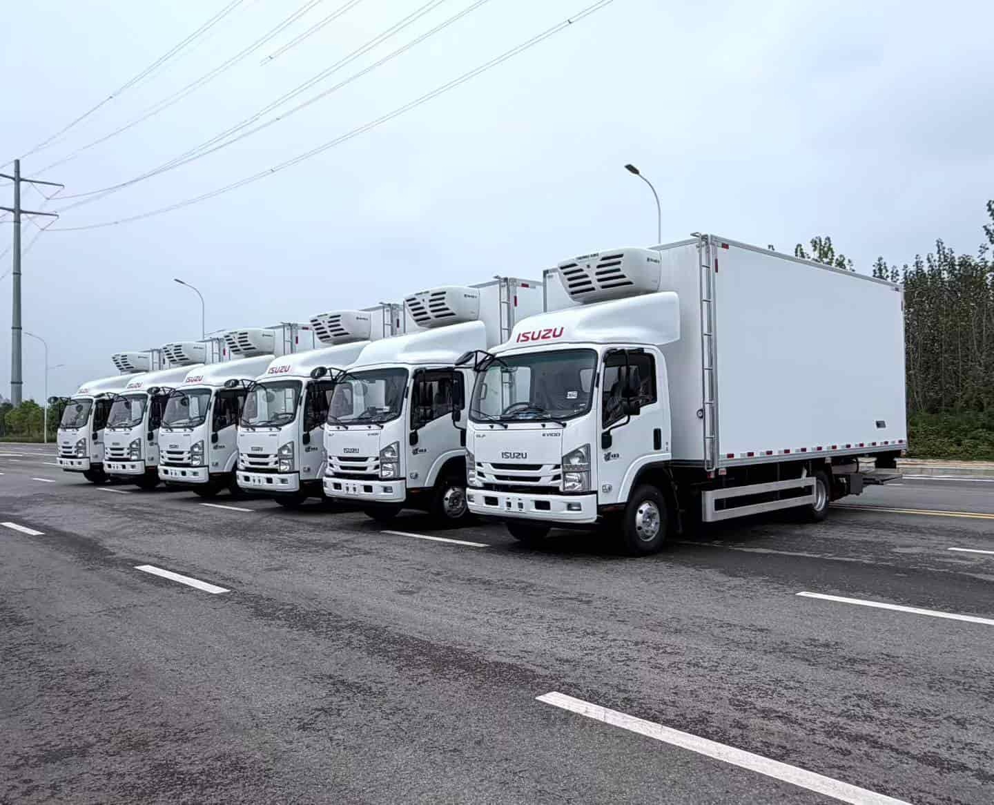 Isuzu KV100 refrigerated vehicle