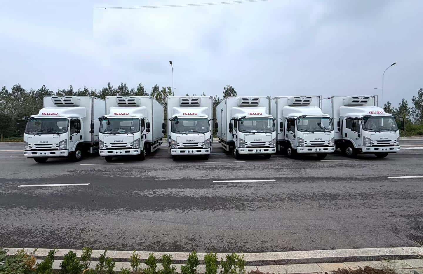 Isuzu KV100 refrigerated vehicle