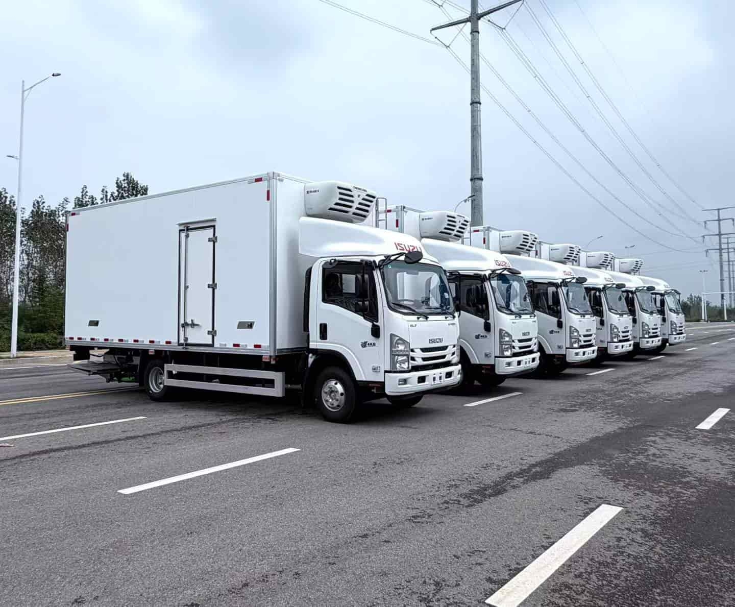 Isuzu KV100 refrigerated vehicle