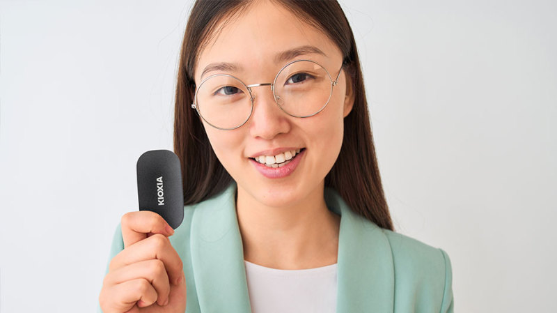 Portable SSD | EXCERIA PLUS G2