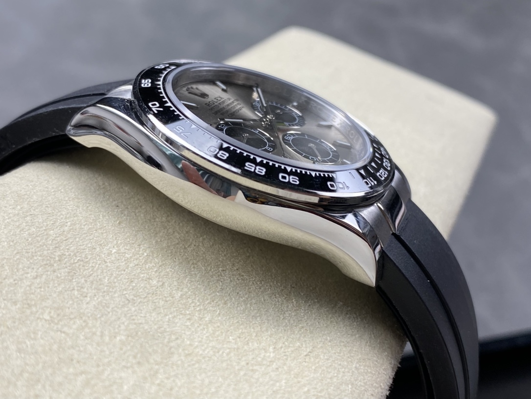 La nuova serie Rolex Daytona di SK Factory: lo standard per gli uomini di successo.