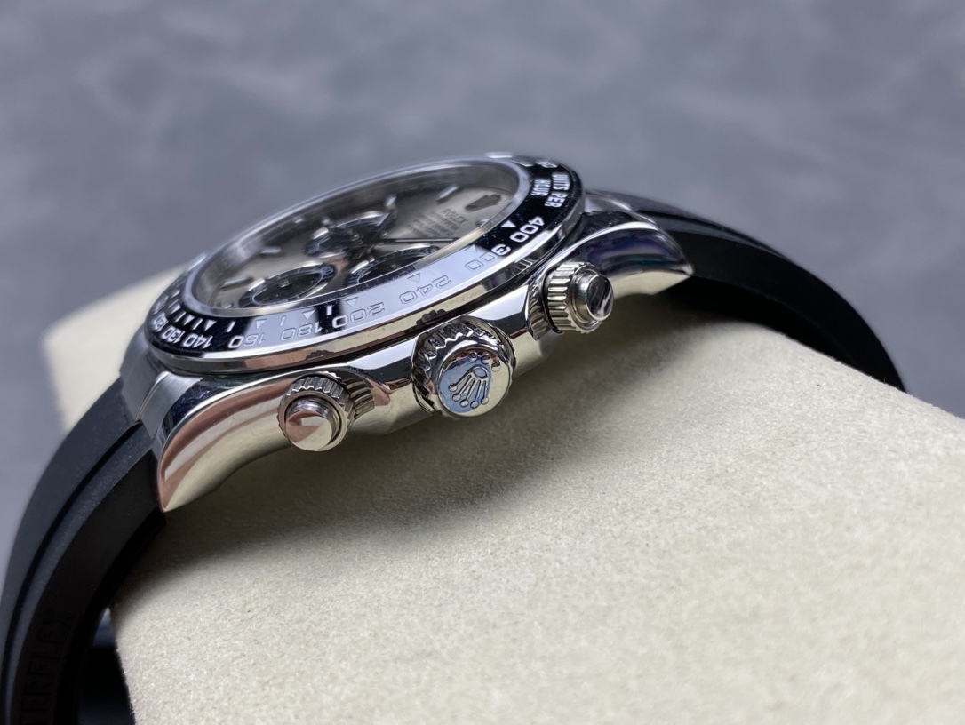 La nuova serie Rolex Daytona di SK Factory: lo standard per gli uomini di successo.
