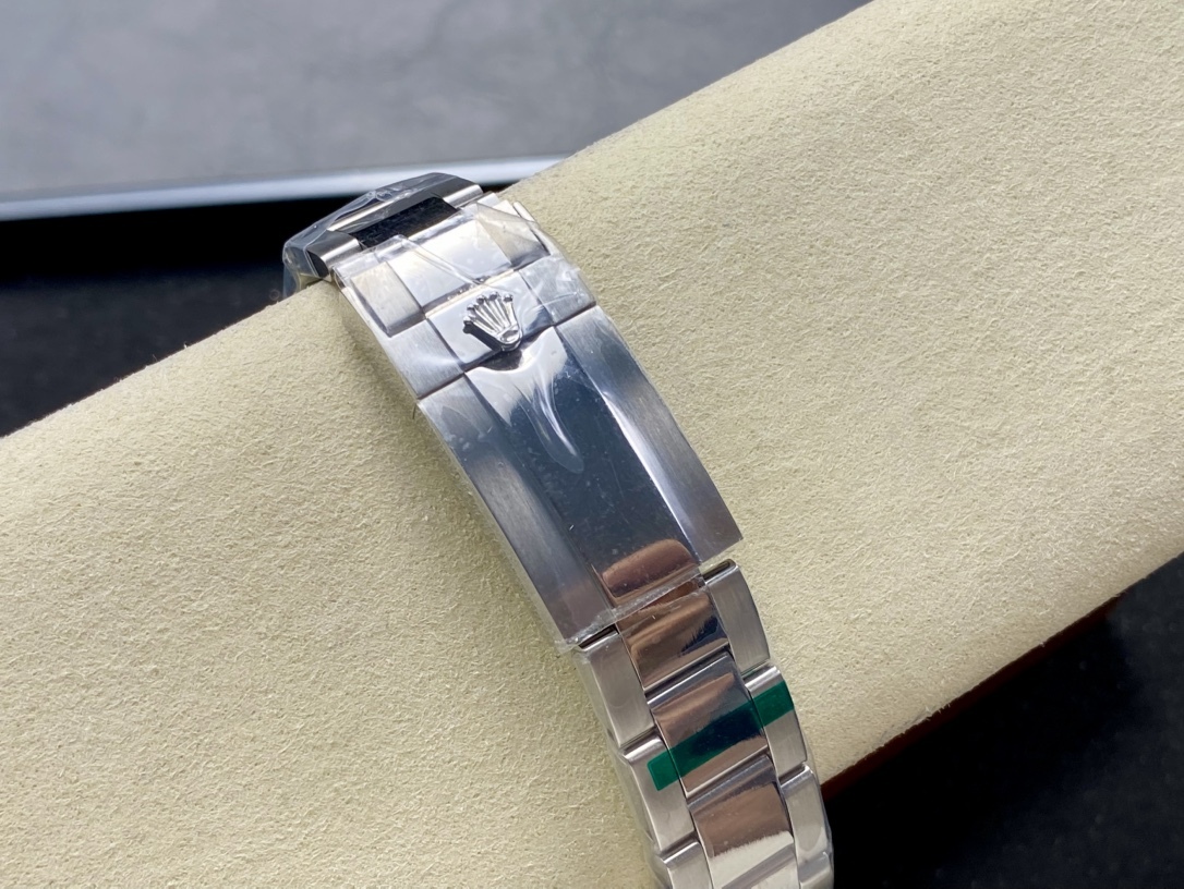 Il nuovo orologio da uomo Rolex Daytona di alta gamma prodotto da SK Factory.