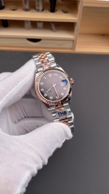 Rolex Oyster Perpetual Date 31mm: un must per gli uomini di successo