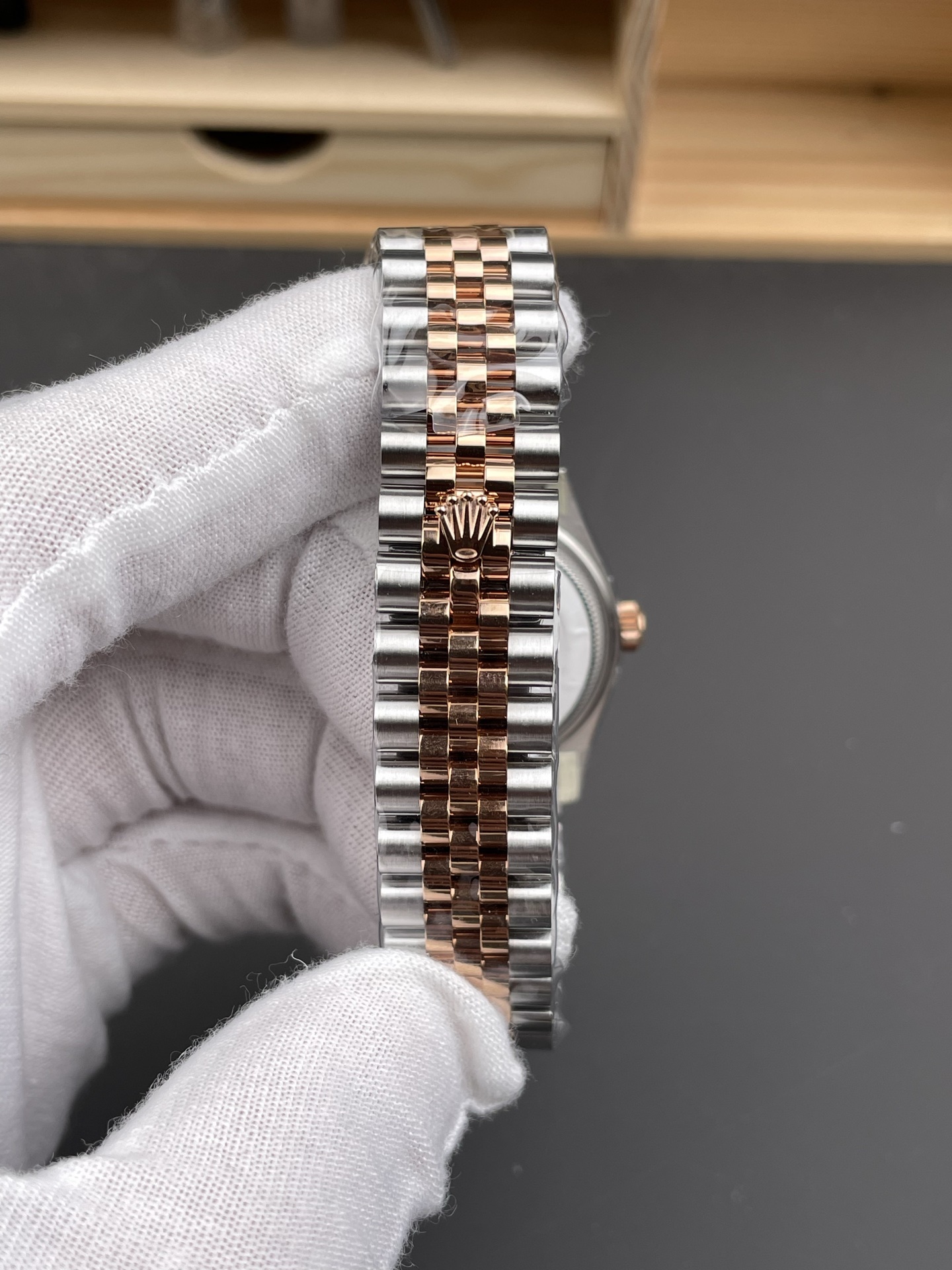 Rolex Oyster Perpetual Date 31mm: un must per gli uomini di successo