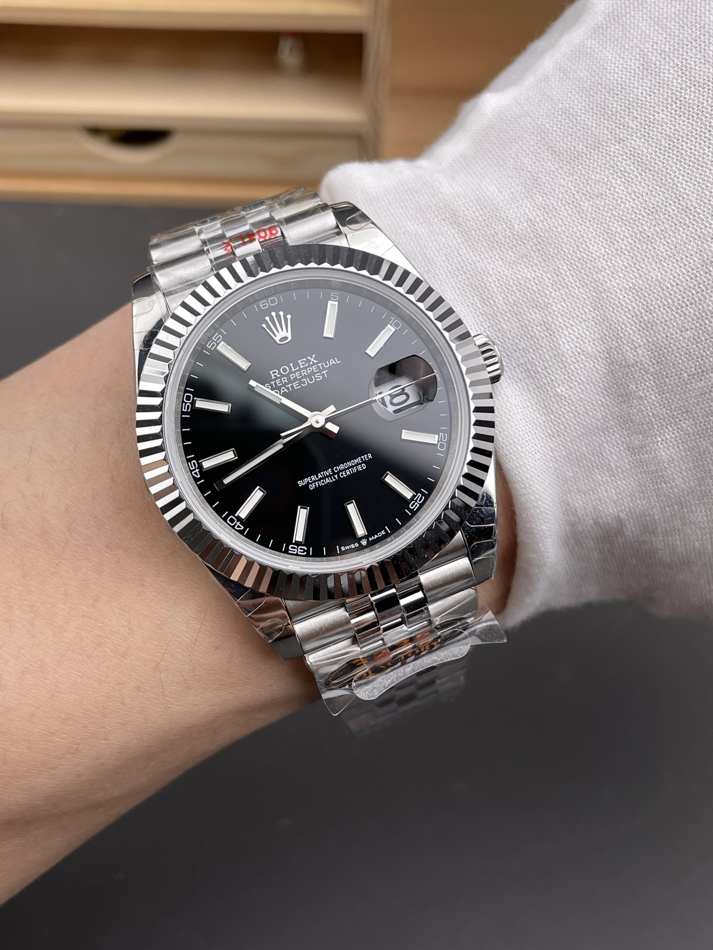 Rolex Datejust: simbolo di lusso e prestigio. L'orologio prediletto dagli uomini di successo.