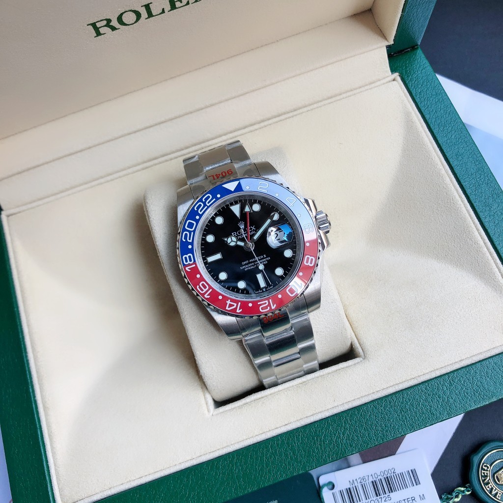 Rosso e blu, un classico senza tempo: l'orologio Rolex GMT-Master II "Pepsi Bezel"