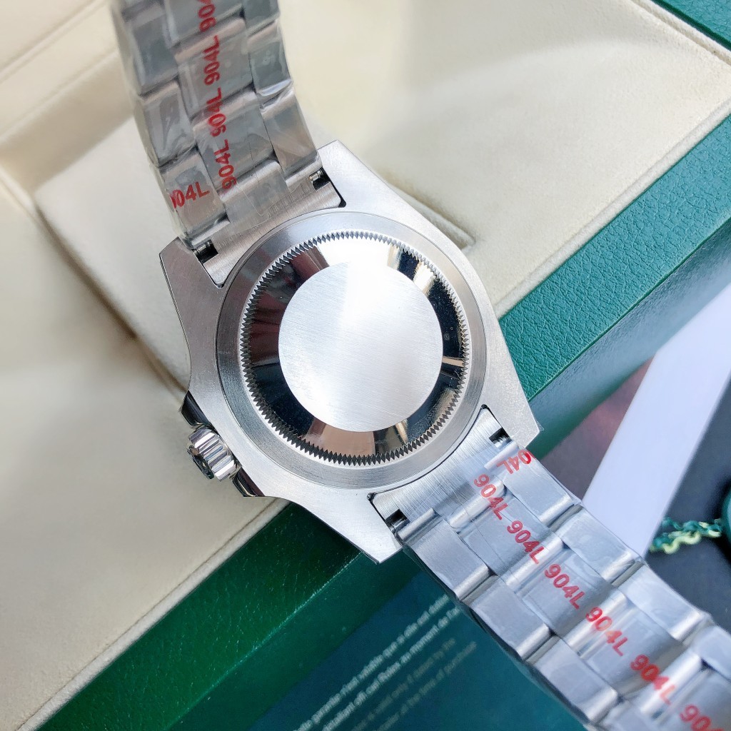 Rosso e blu, un classico senza tempo: l'orologio Rolex GMT-Master II "Pepsi Bezel"