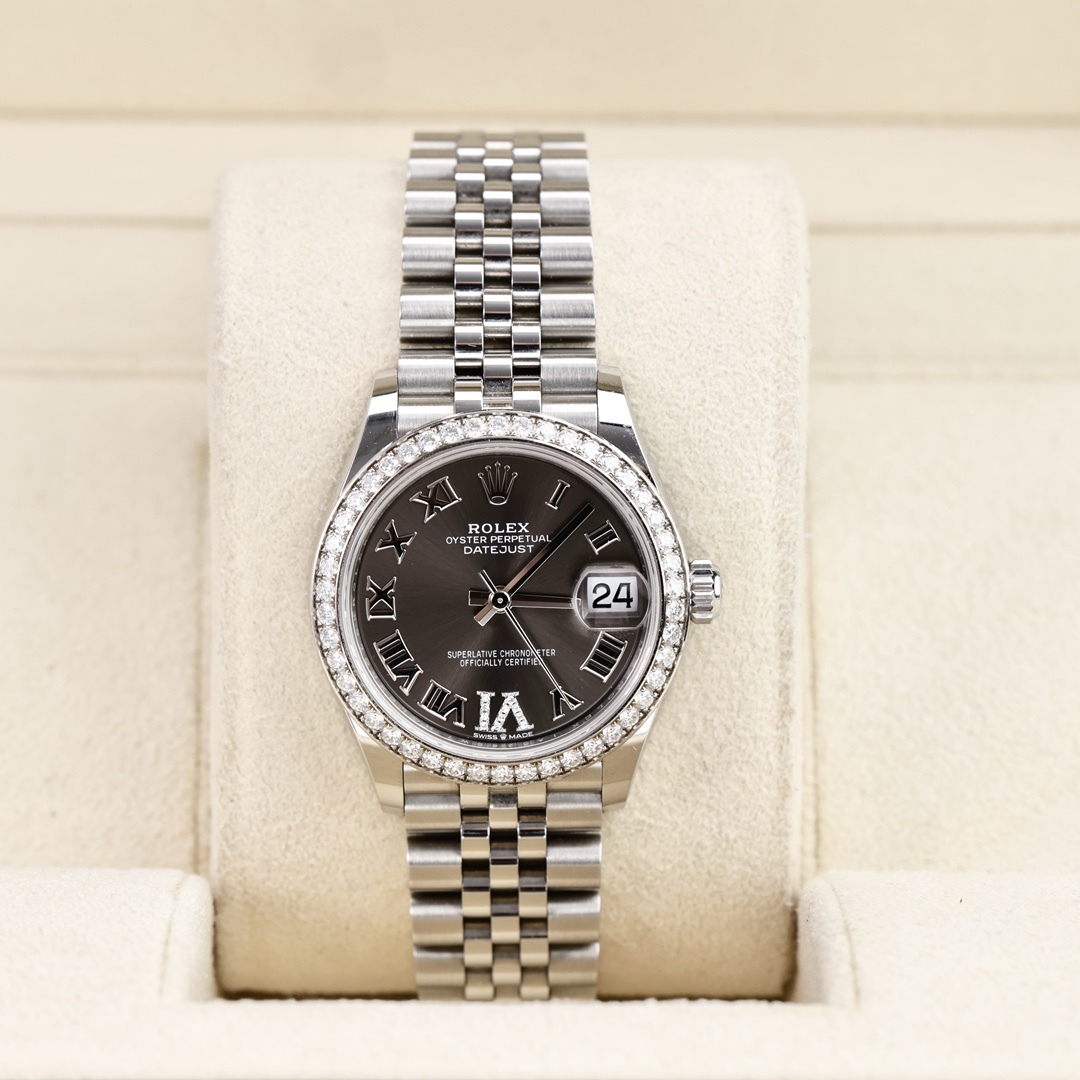 Rolex Datejust, lunetta con diamanti, numeri romani grigi, Vie diamanti, 31 mm.