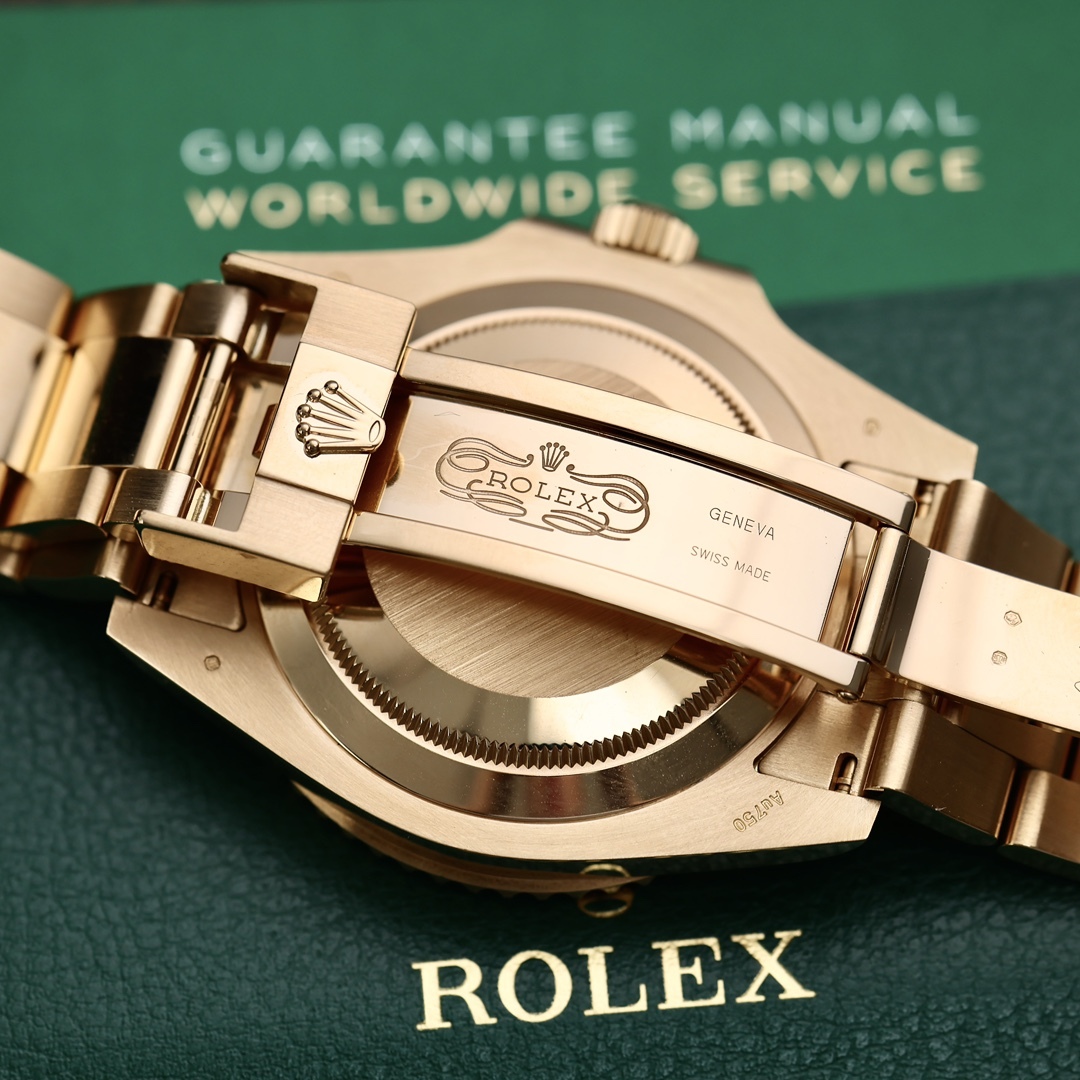 Orologio Rolex Submariner "Two-Tone Blue Submariner": semplice, elegante e lussuoso.