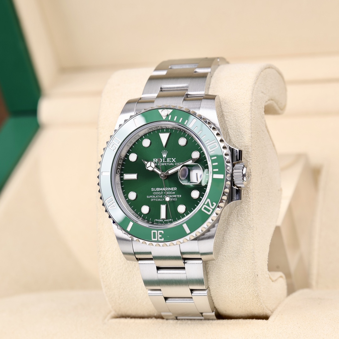 Orologio Rolex Submariner 116610LV-0002 con quadrante verde (Submariner verde 116610LV0002 con quadrante verde)beni di lusso di alta gamma