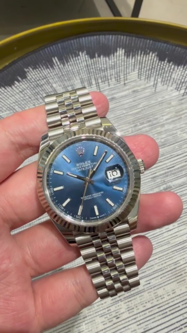 Orologio da uomo automatico Rolex Datejust 41 mm in acciaio inossidabile con quadrante blu e incisioni di diamanti 10 rubini, bracciale Jubilee