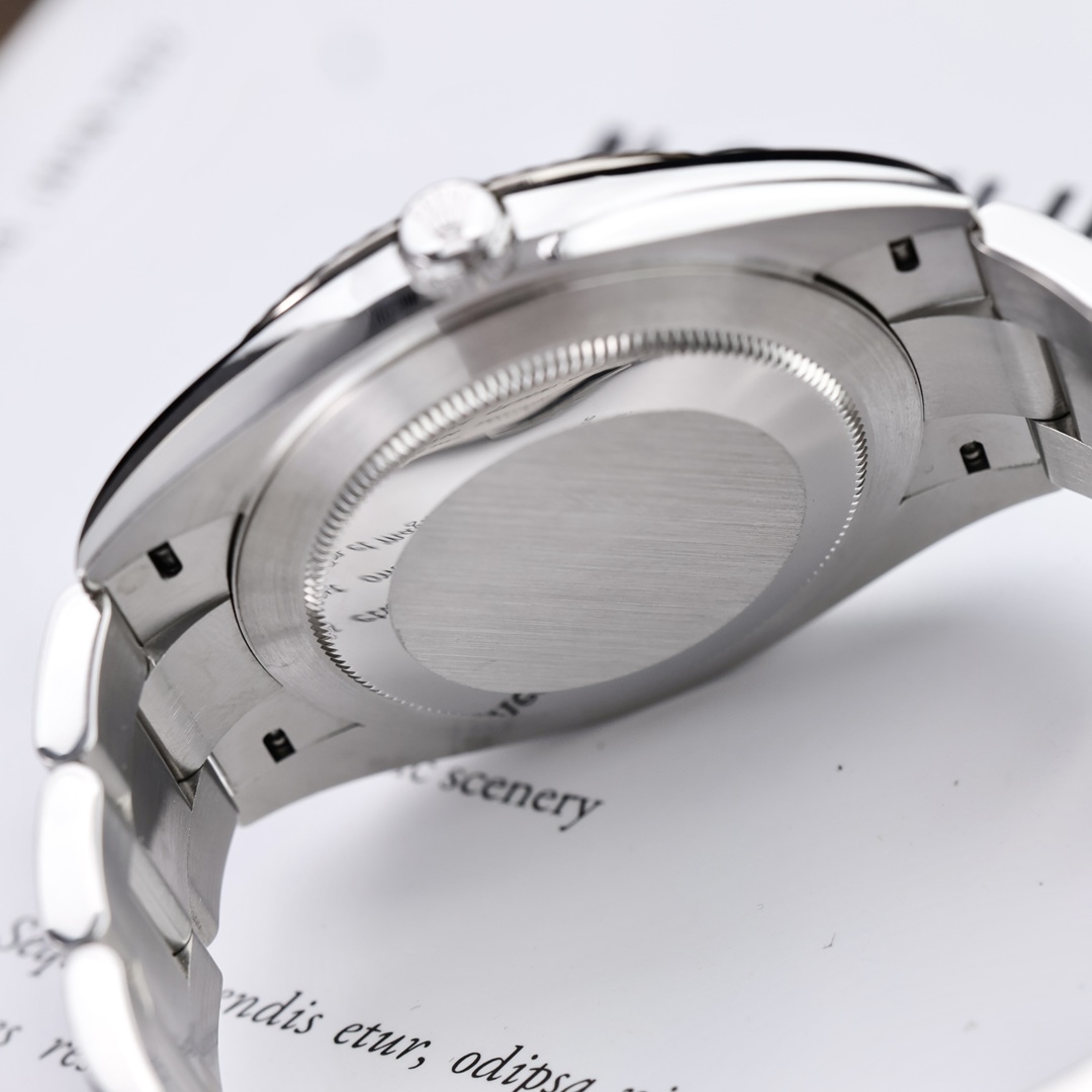 Orologio da uomo automatico Rolex Datejust 41 mm in acciaio inossidabile con quadrante blu e incisioni di diamanti 10 rubini, bracciale Jubilee