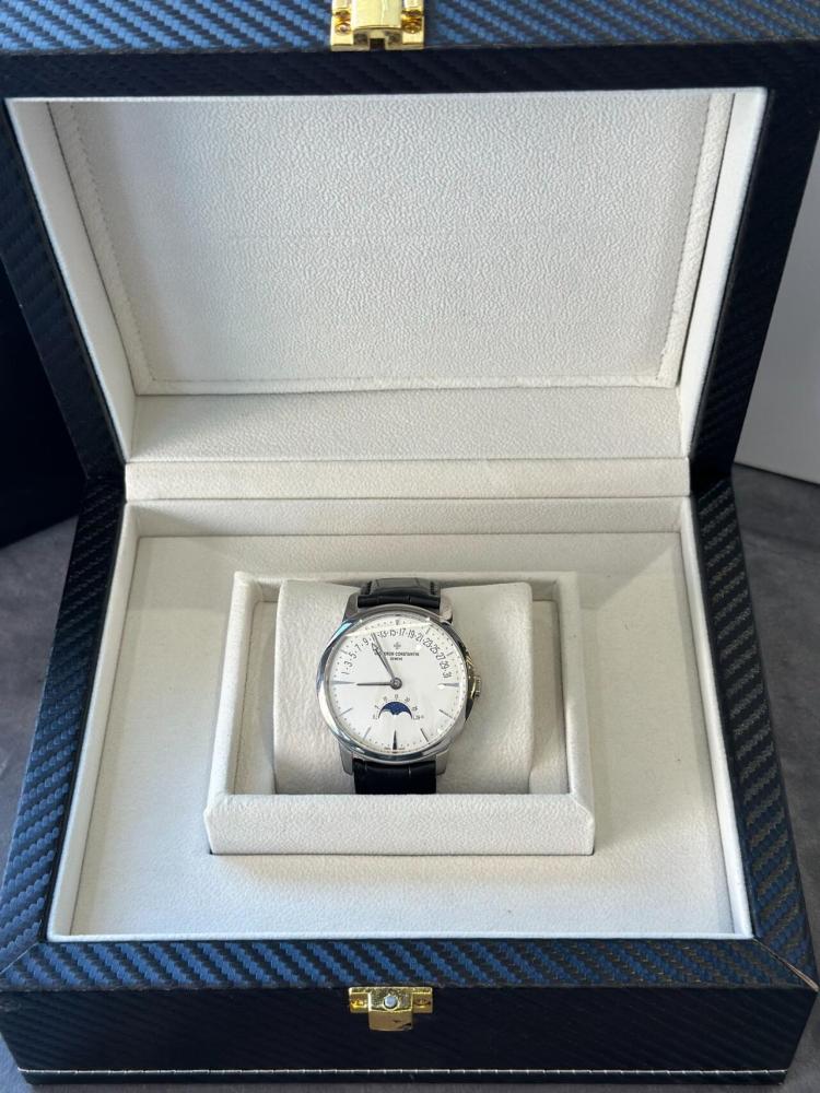 Orologio da uomo automatico Vacheron Constantin Patrimony Collection in acciaio inossidabile con fasi lunari e sigillo di Ginevra.