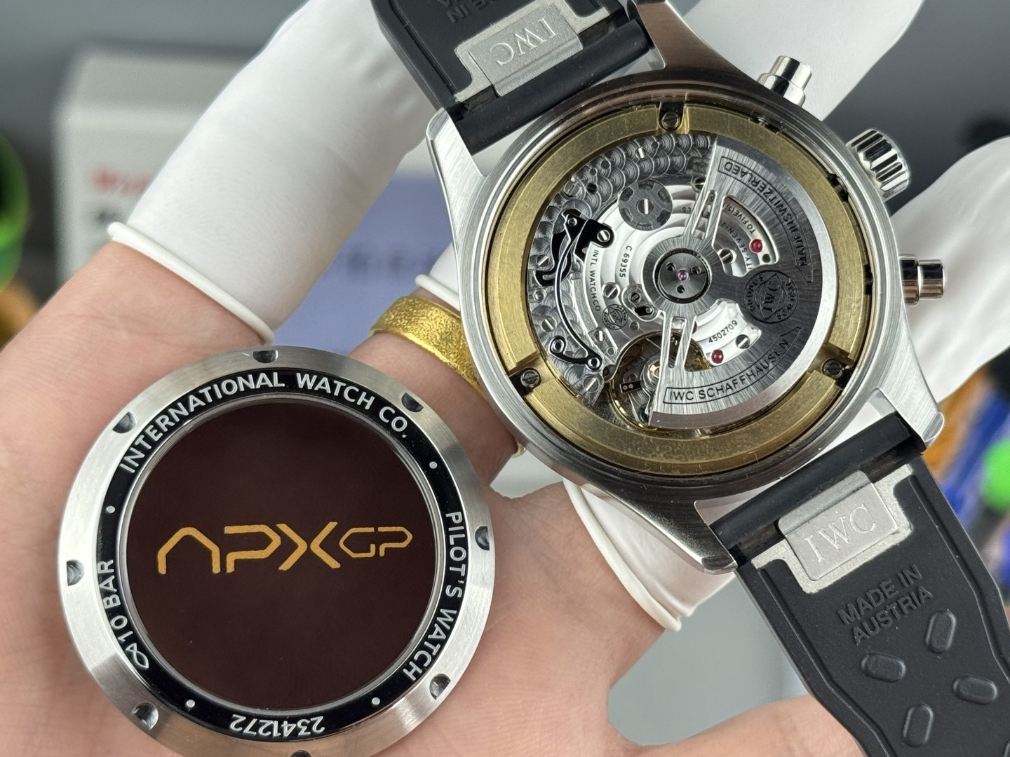 Orologio da pilota IWC, cronografo con quadrante nero e doppio calendario, orologio meccanico automatico da uomo.