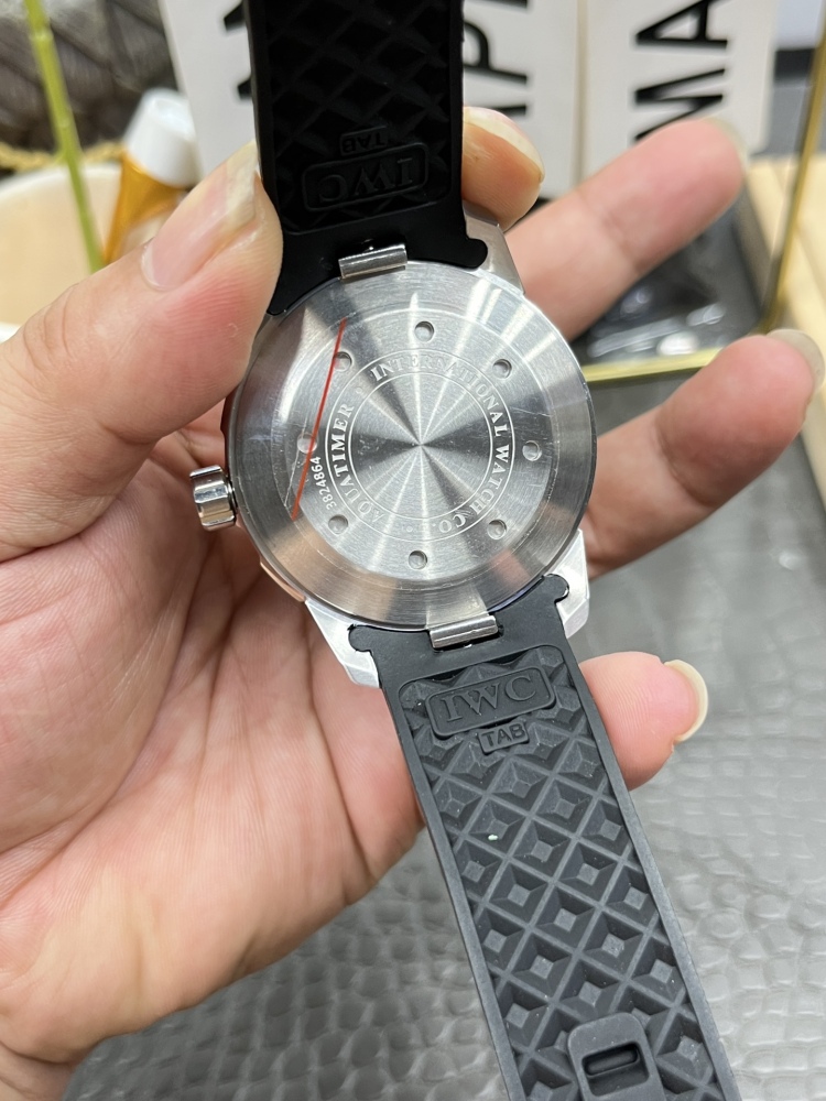 Orologio IWC Ocean Series V6S / Lunetta in ceramica da 44 mm / Alimentato da movimento meccanico automatico Seagull 2824