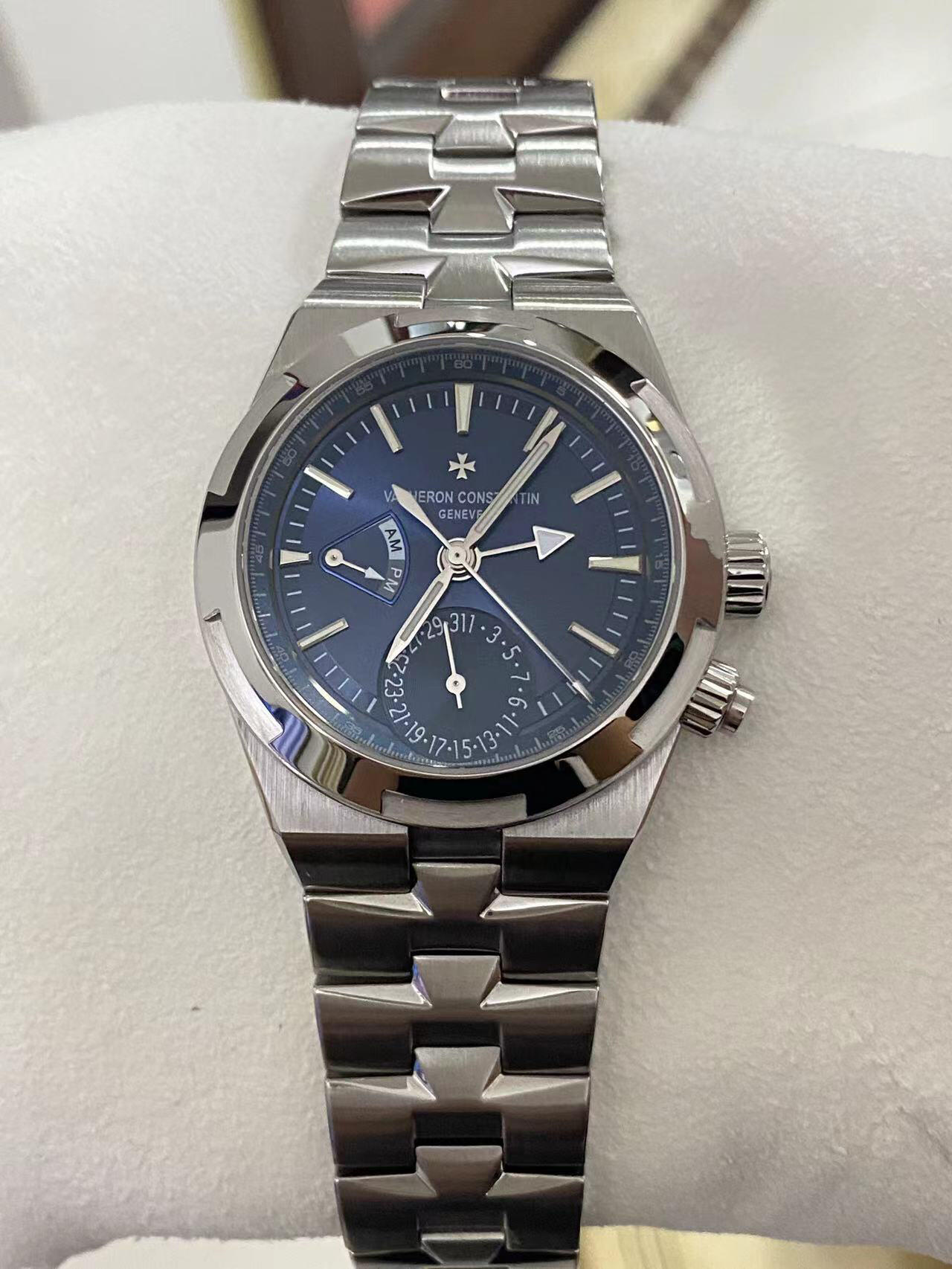 Vacheron Constantin Overseas, quadrante blu, complicazioni, orologio da uomo meccanico automatico, sigillo di Ginevra.