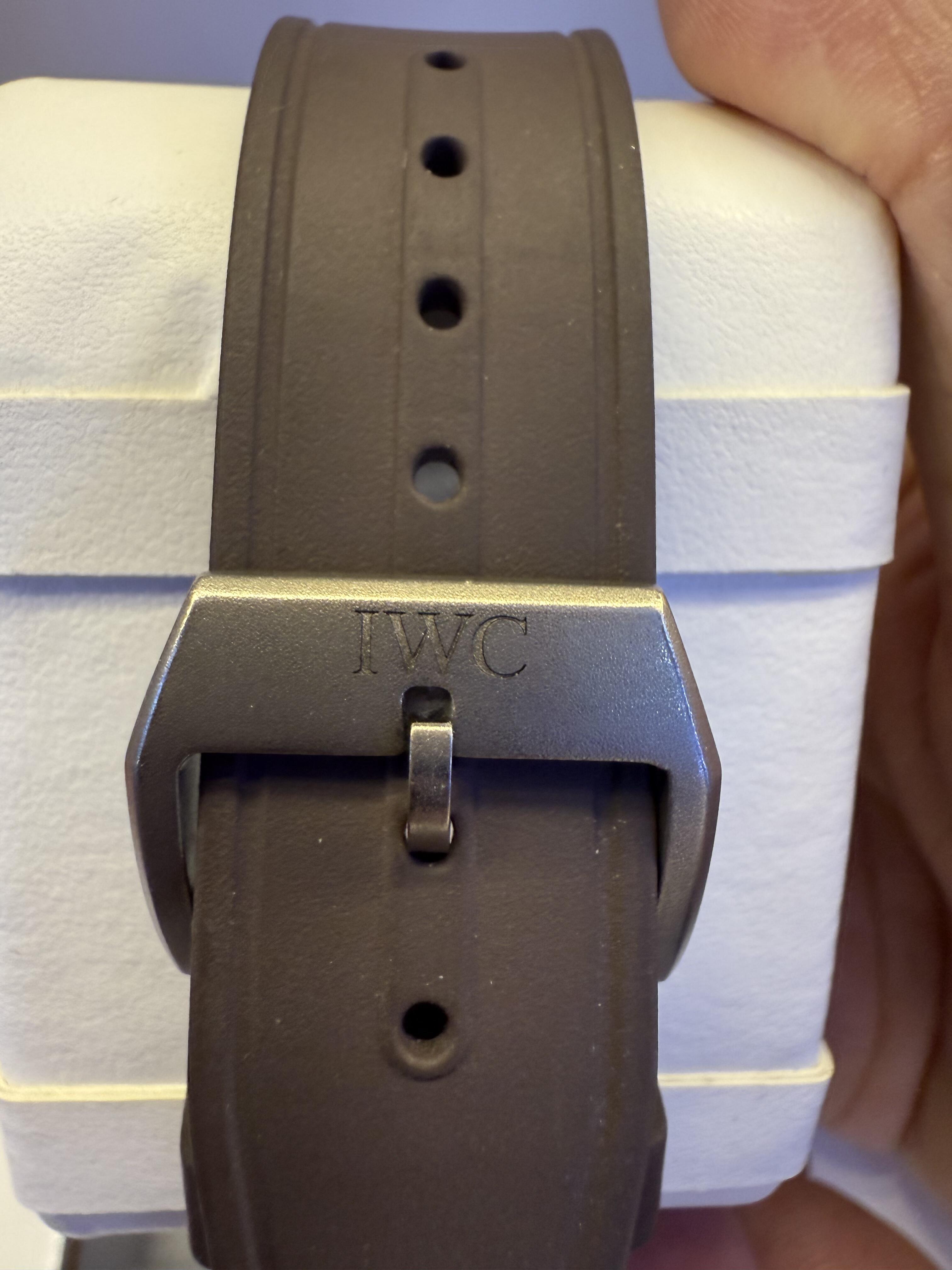 Orologio sportivo retrò IWC Pilot's Watch Mark XVIII in titanio
