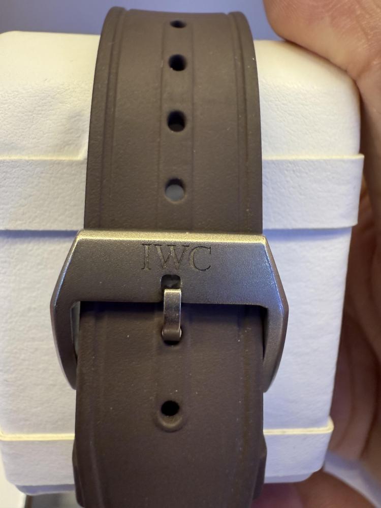 Orologio sportivo retrò IWC Pilot's Watch Mark XVIII in titanio