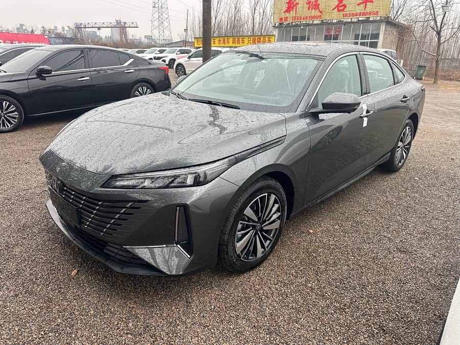 Changan Eado PHEV 2025 145kW High-Performance  "Smart New Blue Whale"
