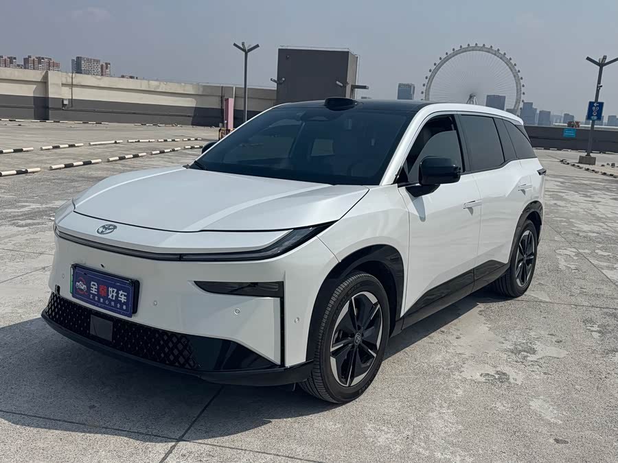 Toyota Platina 3X 2025 Model Year 520Pro+ LiDAR Edition