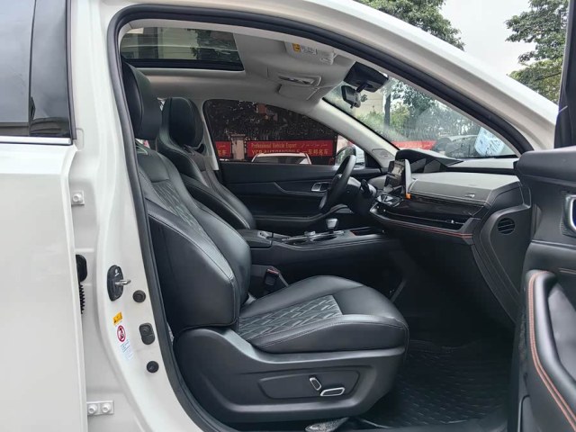 Changan UNI-K iDD 2022 Blue Whale iDD 130kW 1.5T Excellence Edition