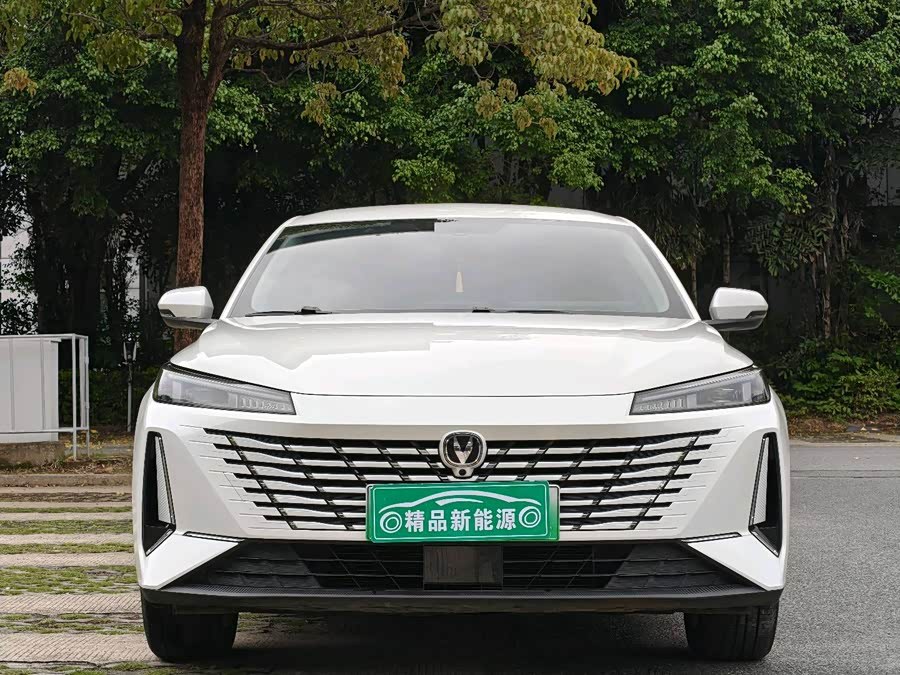 Changan Eado PHEV 2025 145kW High-Performance  "Smart New Blue Whale"