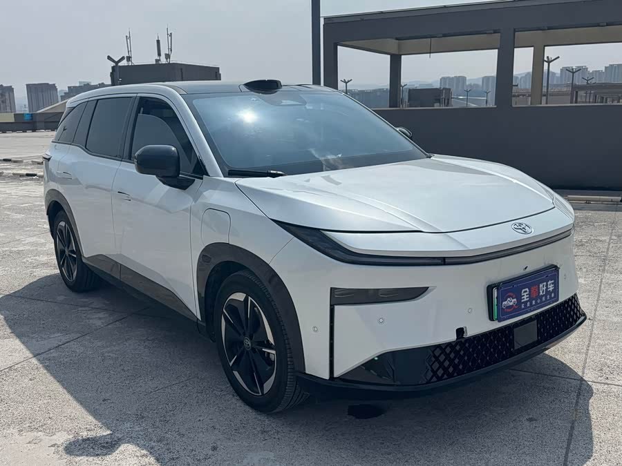 Toyota Platina 3X 2025 Model Year 520Pro+ LiDAR Edition