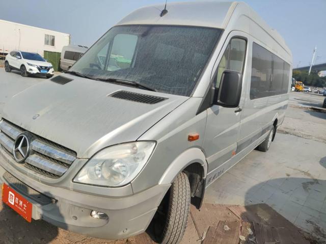 Benz 2012 Sprinter Premium Tour 2.1T Manual Long Wheelbase Extended Version, 20-Seater