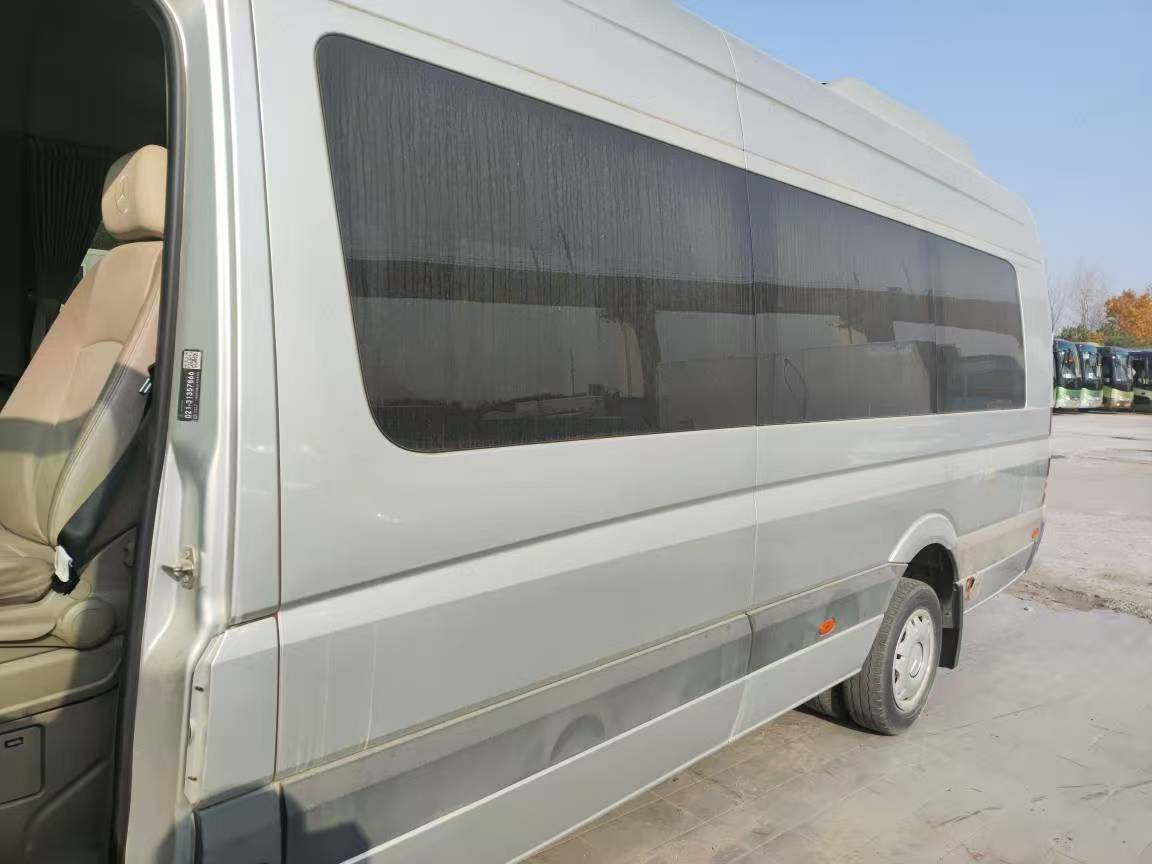 Benz 2012 Sprinter Premium Tour 2.1T Manual Long Wheelbase Extended Version, 20-Seater