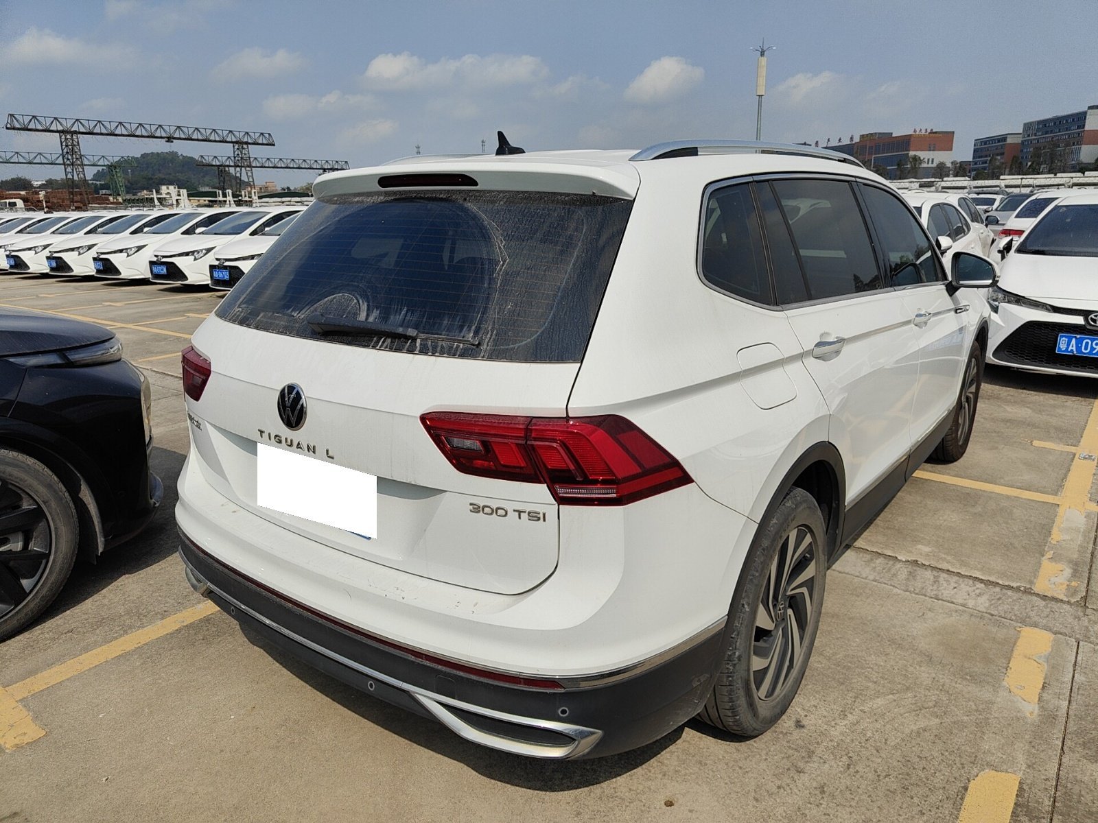 Volkswagen Tiguan L 2023 300TSI Automatic 2WD Zhixiang Edition