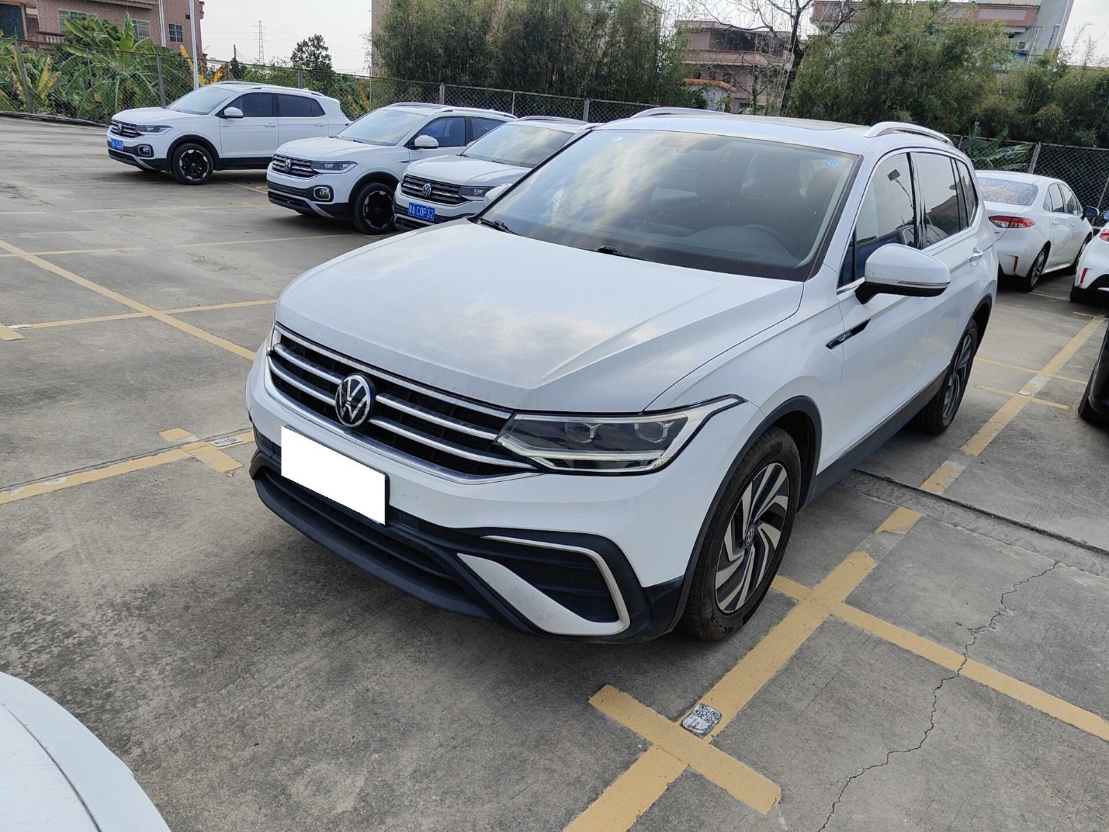 Volkswagen Tiguan L 2023 300TSI Automatic 2WD Zhixiang Edition
