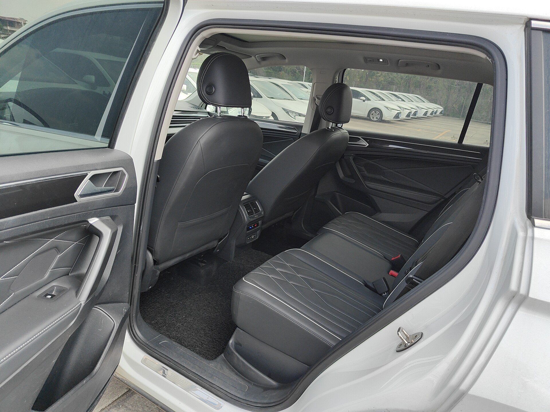 Volkswagen Tiguan L 2023 300TSI Automatic 2WD Zhixiang Edition