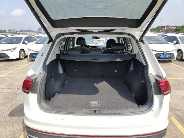 Volkswagen Tiguan L 2023 300TSI Automatic 2WD Zhixiang Edition
