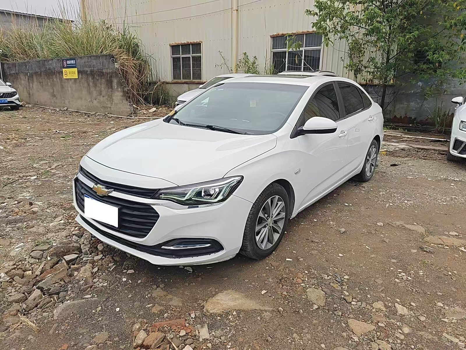 Chevrolet Cruze 320 2022 Automatic "Joy" Sunroof Edition