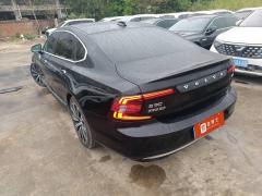 2023 Volvo S90 B5 Luxury Trim Sedan