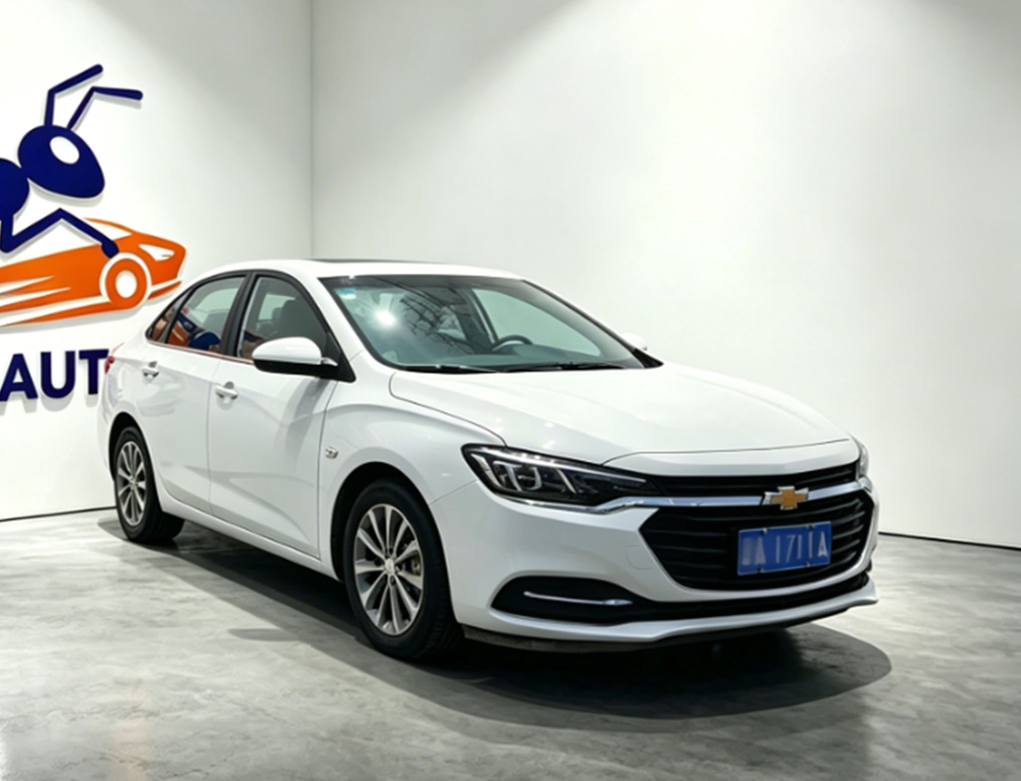 Chevrolet Cruze 320 2022 Automatic "Joy" Sunroof Edition
