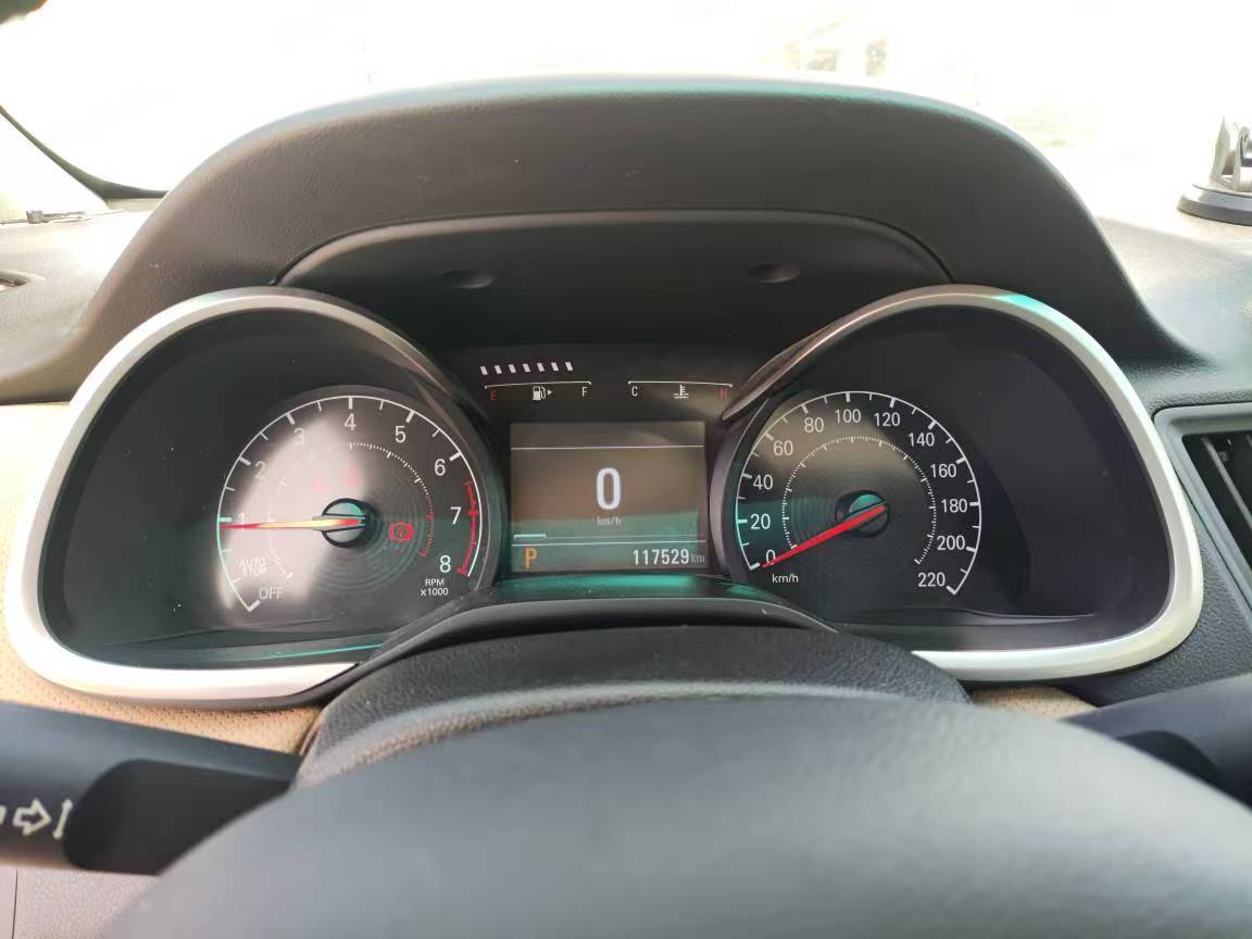 Chevrolet Cruze 320 2022 Automatic "Joy" Sunroof Edition