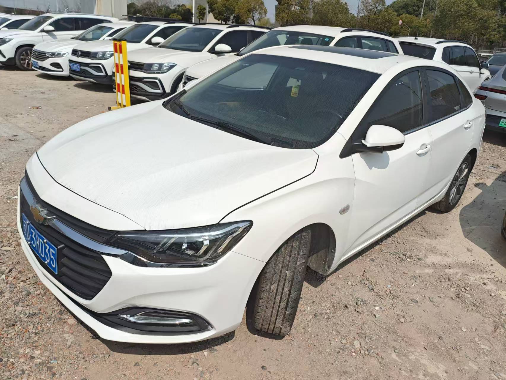 Chevrolet Cruze 320 2022 Automatic "Joy" Sunroof Edition