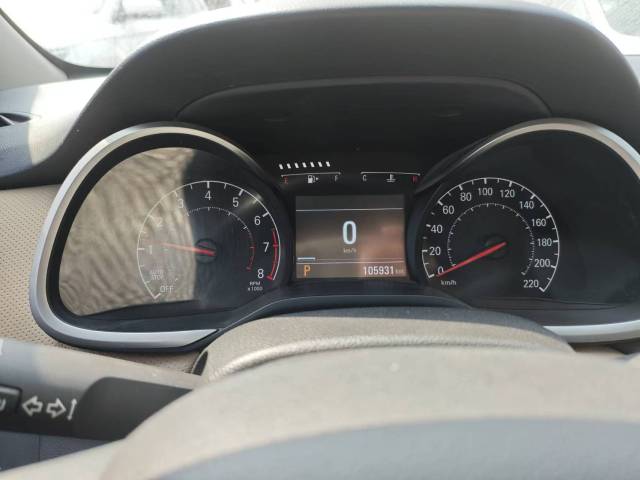Chevrolet Cruze 320 2022 Automatic "Joy" Sunroof Edition