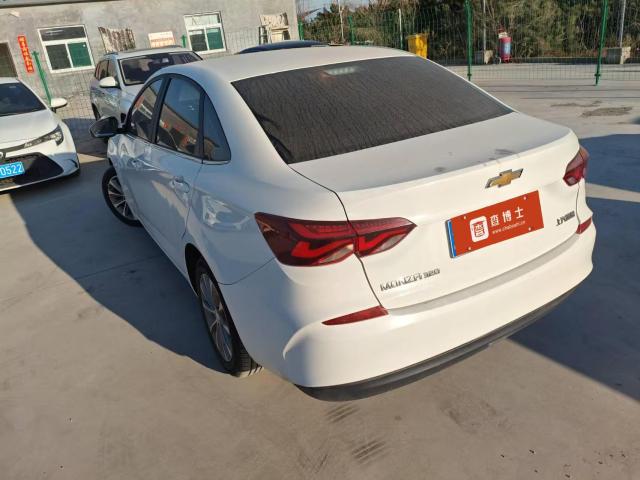 Chevrolet Cruze 320 2022 Automatic "Joy" Sunroof Edition