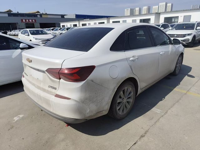 Chevrolet Cruze 320 2022 Automatic "Joy" Sunroof Edition