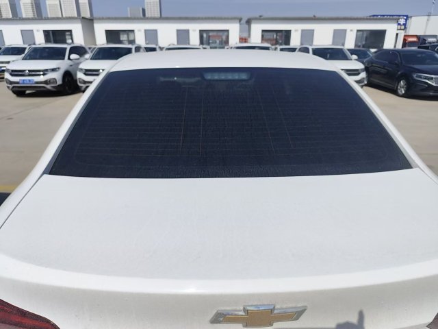 Chevrolet Cruze 320 2022 Automatic "Joy" Sunroof Edition
