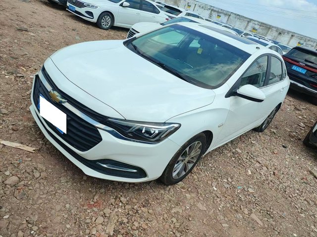 Chevrolet Cruze 320 2022 Automatic "Joy" Sunroof Edition