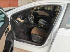 Chevrolet Cruze 320 2022 Automatic "Joy" Sunroof Edition