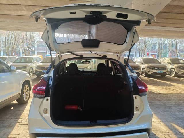 Nissan Kicks 2022 1.5L CVT XL Fashion Edition
