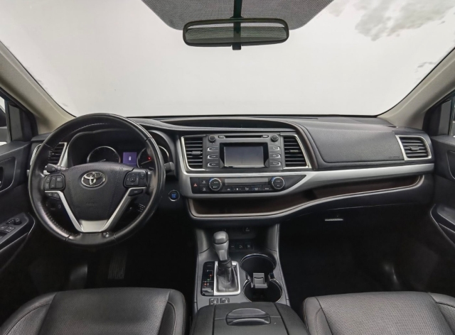 Toyota Highlander 2015 2.0T Luxury Edition 7-Seater AWD